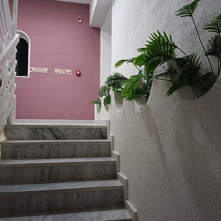 Pyrgos Hotel Apartments 클레마스티 외부 사진