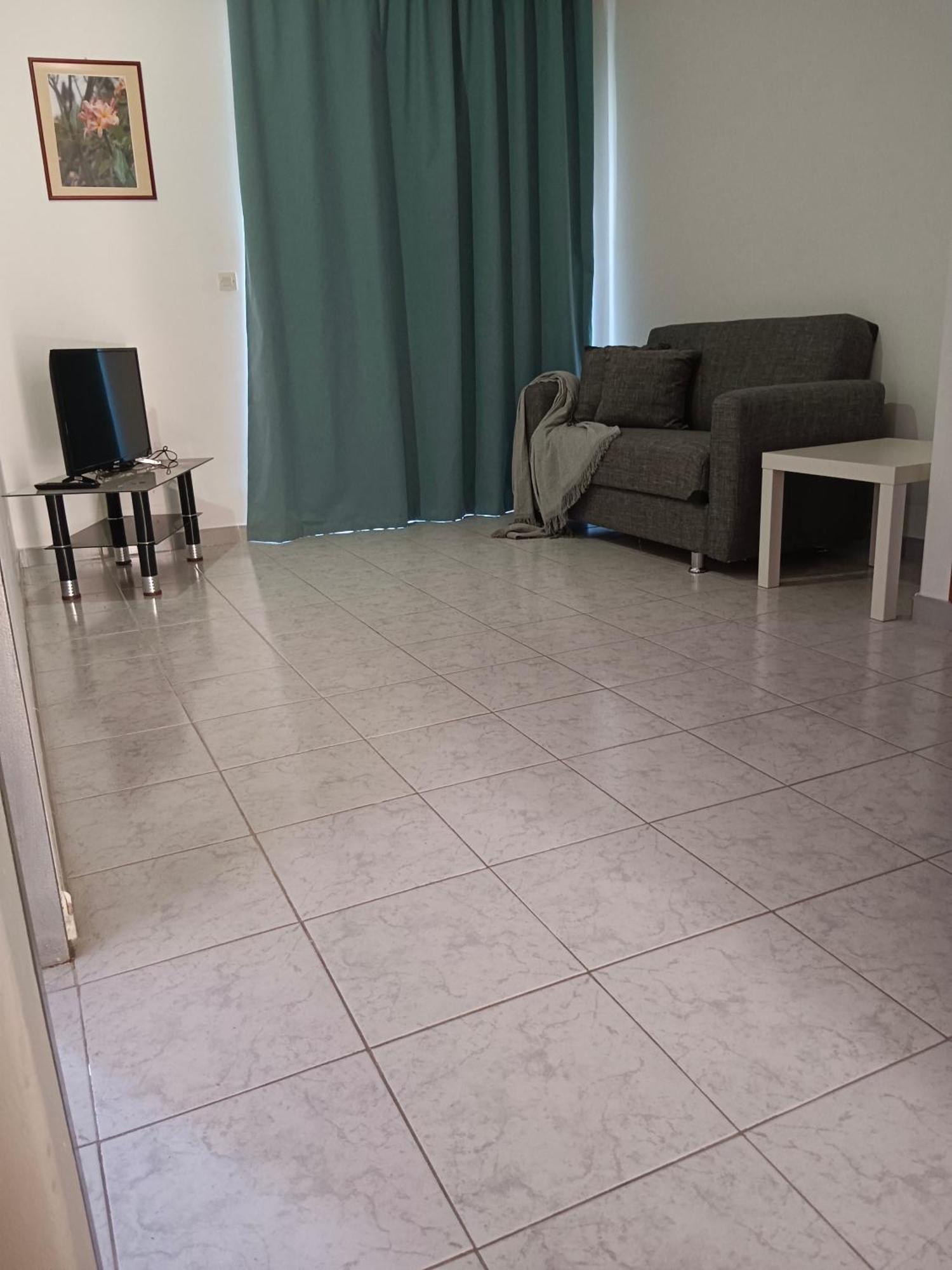 Pyrgos Hotel Apartments 클레마스티 외부 사진