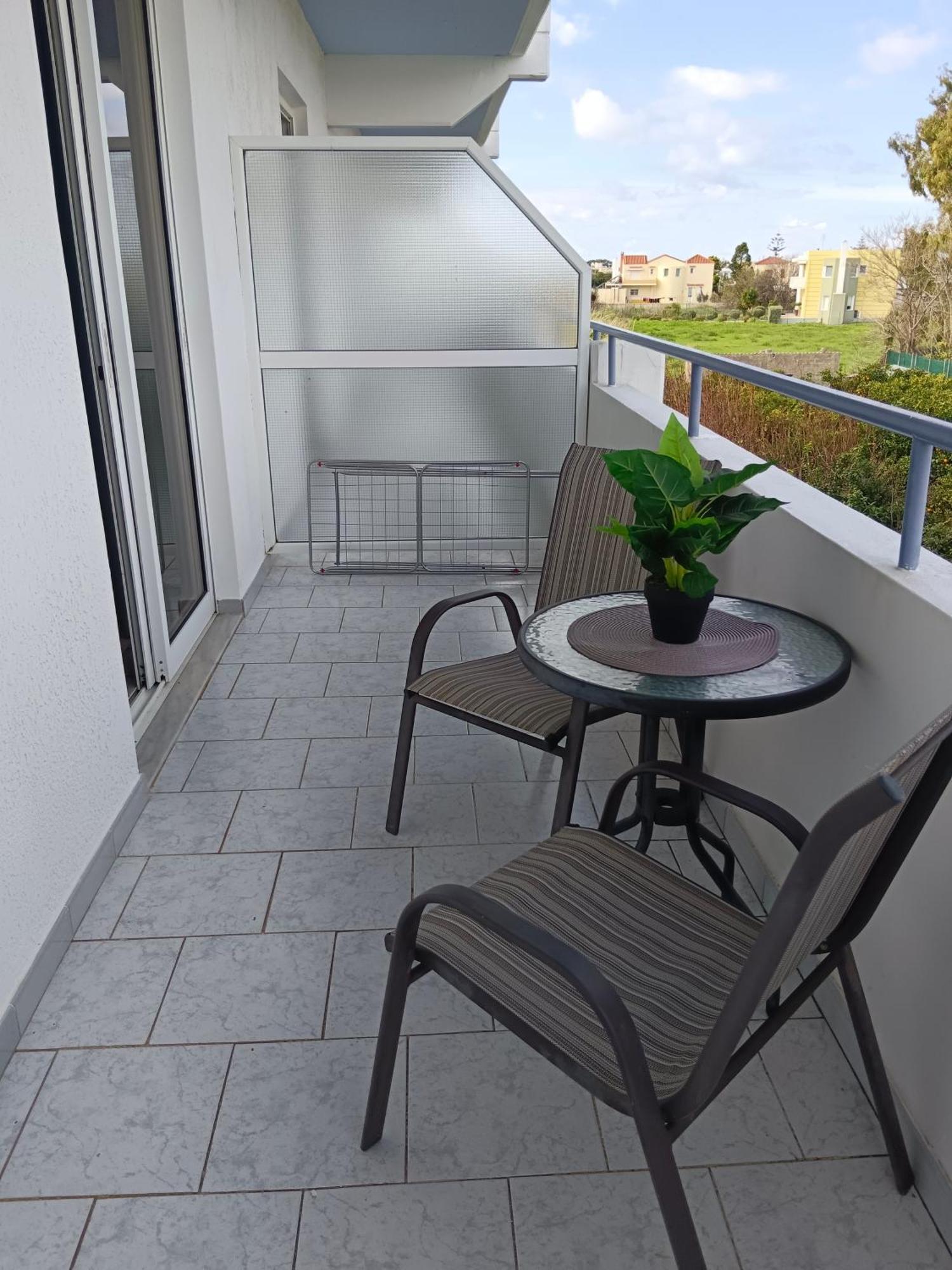 Pyrgos Hotel Apartments 클레마스티 외부 사진