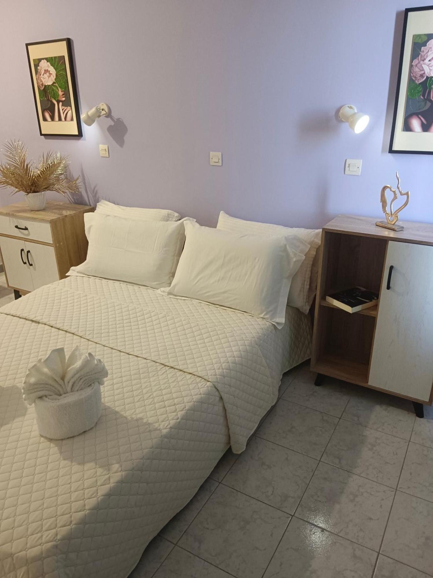 Pyrgos Hotel Apartments 클레마스티 외부 사진