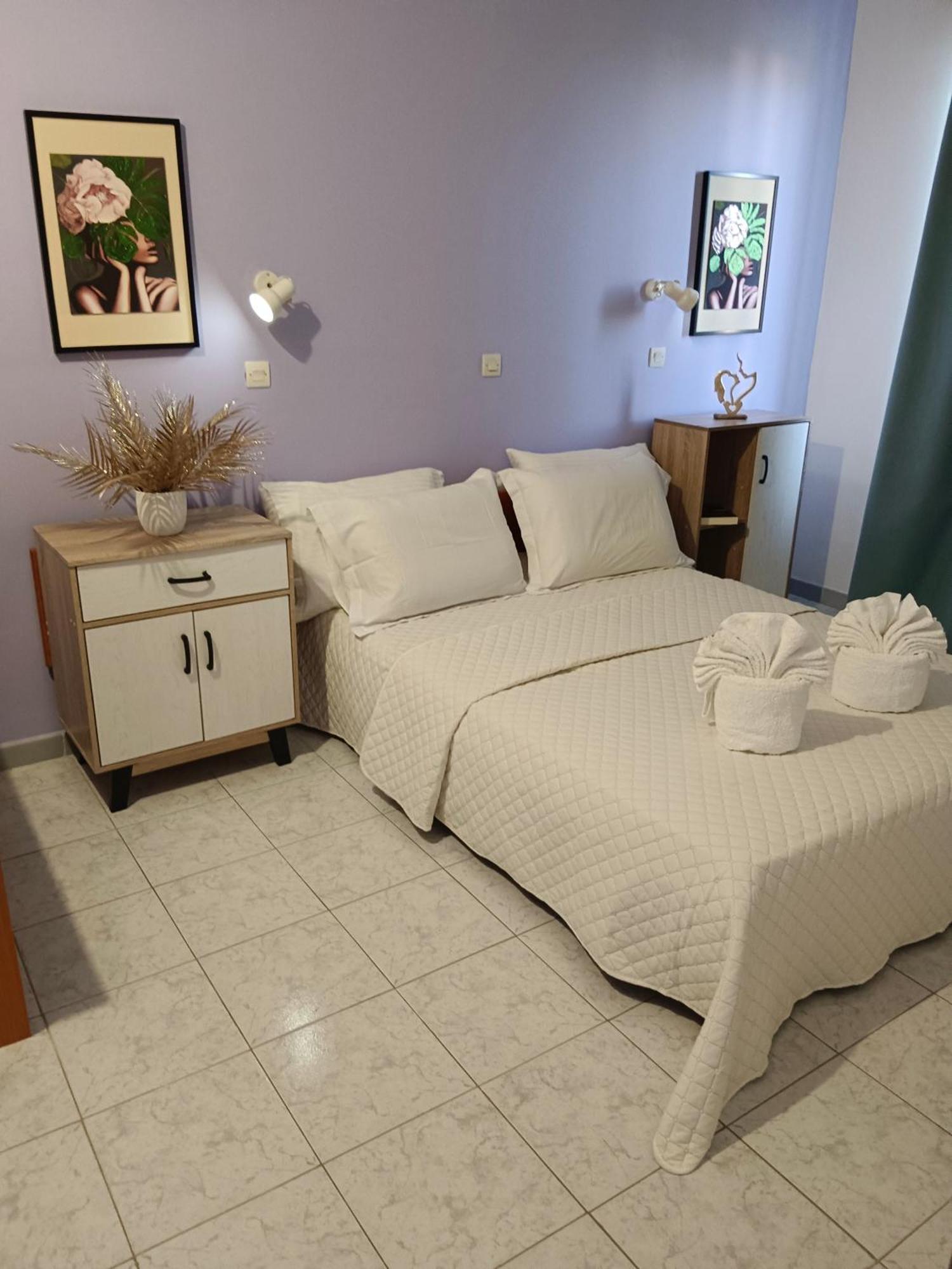 Pyrgos Hotel Apartments 클레마스티 외부 사진