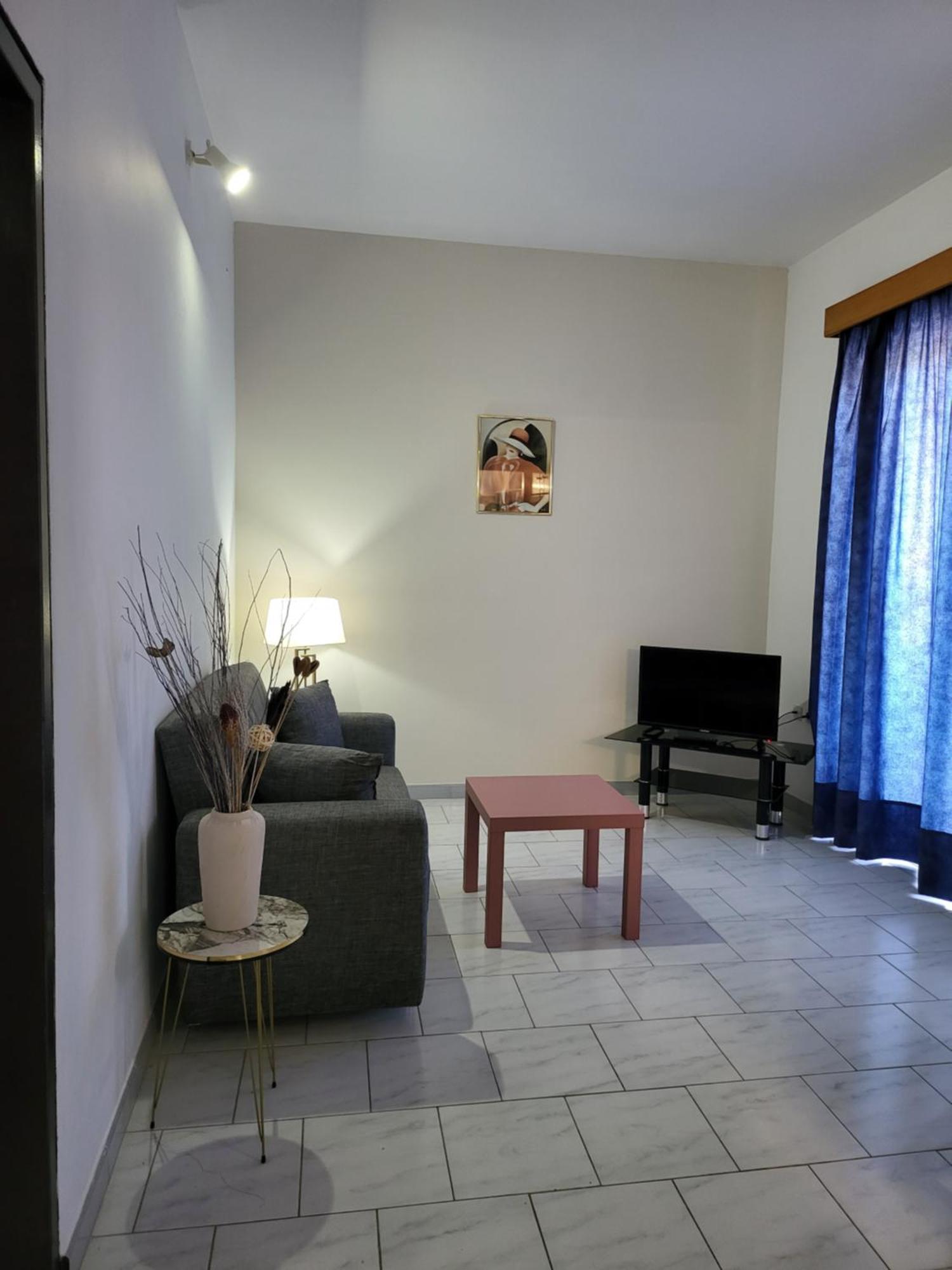 Pyrgos Hotel Apartments 클레마스티 외부 사진