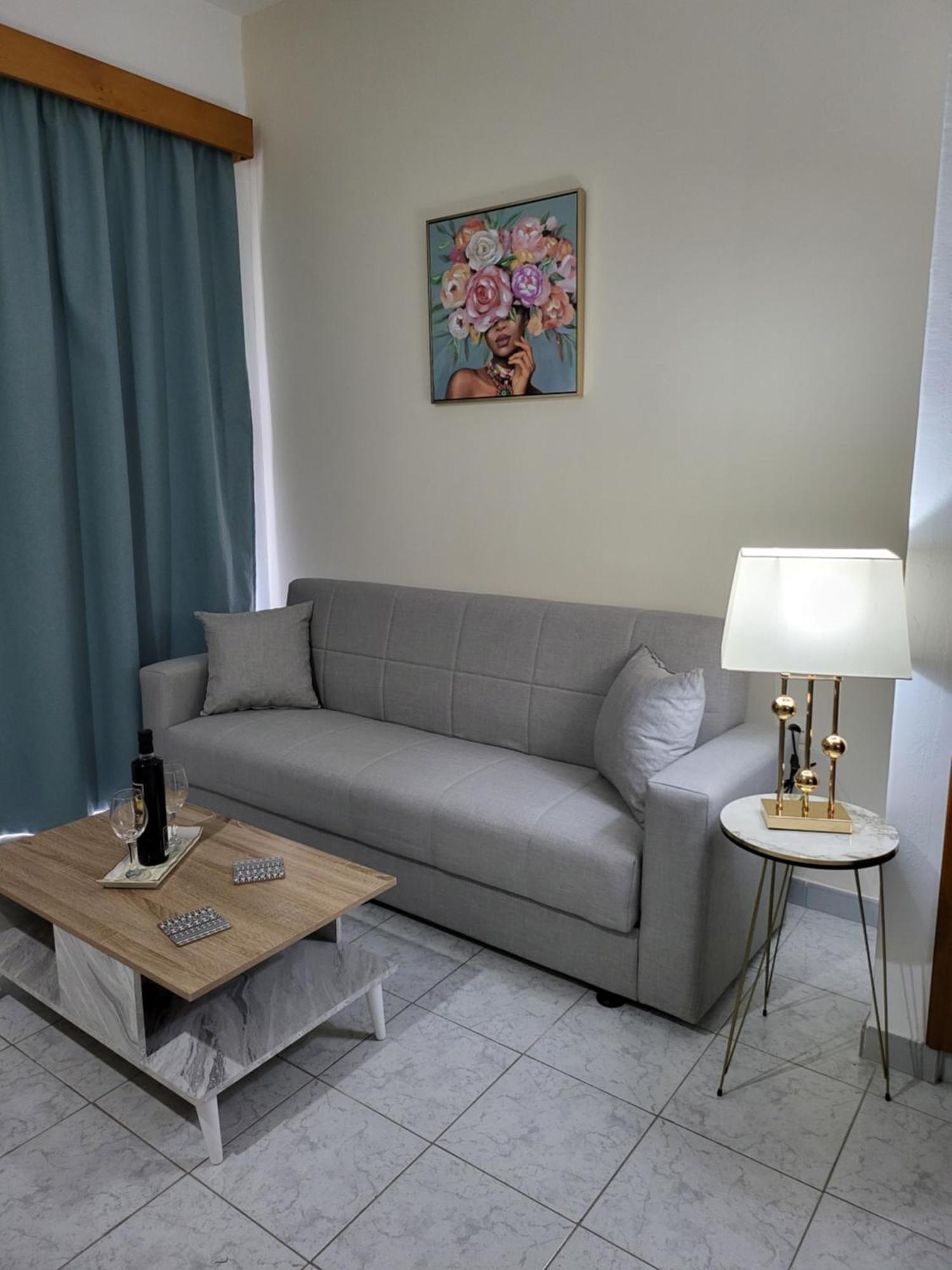 Pyrgos Hotel Apartments 클레마스티 외부 사진