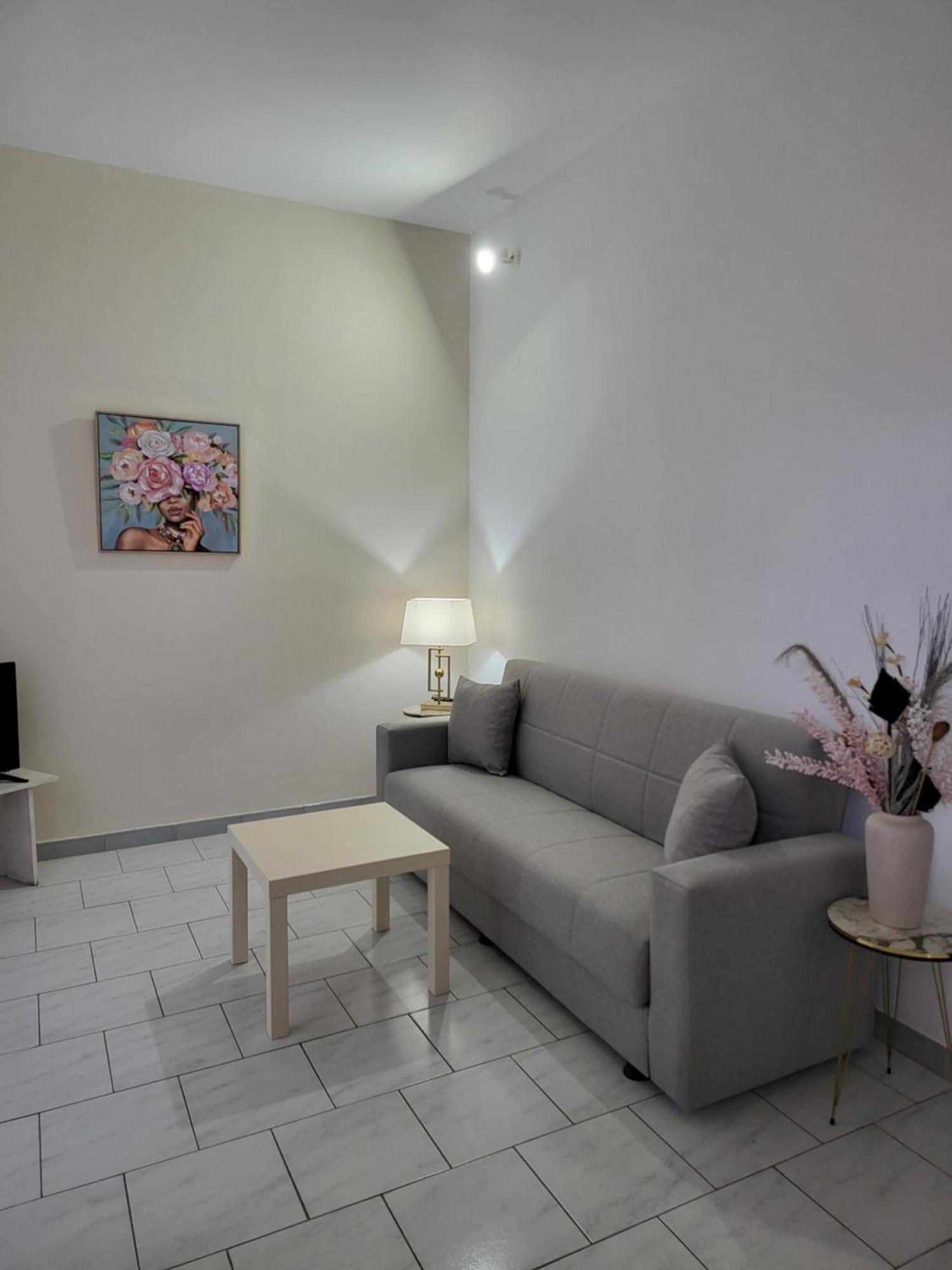 Pyrgos Hotel Apartments 클레마스티 외부 사진