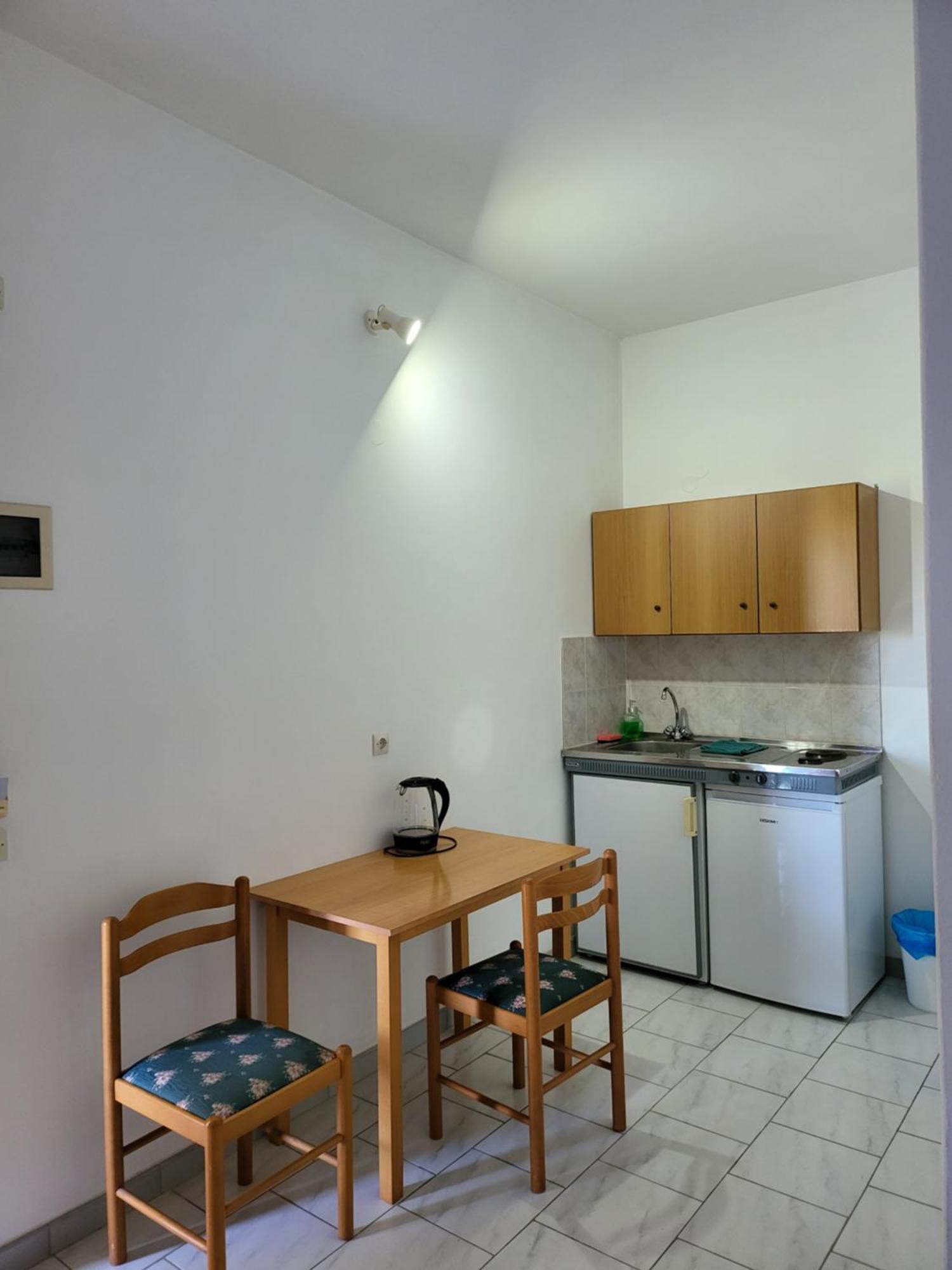 Pyrgos Hotel Apartments 클레마스티 외부 사진